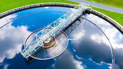 arial view of water refinery tank